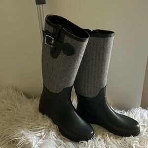BANANA REPUBLIC Glasgow rain boot Size 7